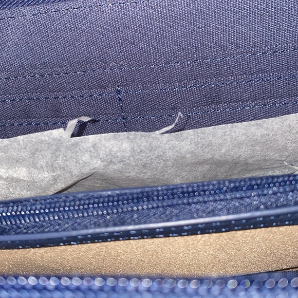 NWT wristlet wallet or crossbody - Picture 4 of 9